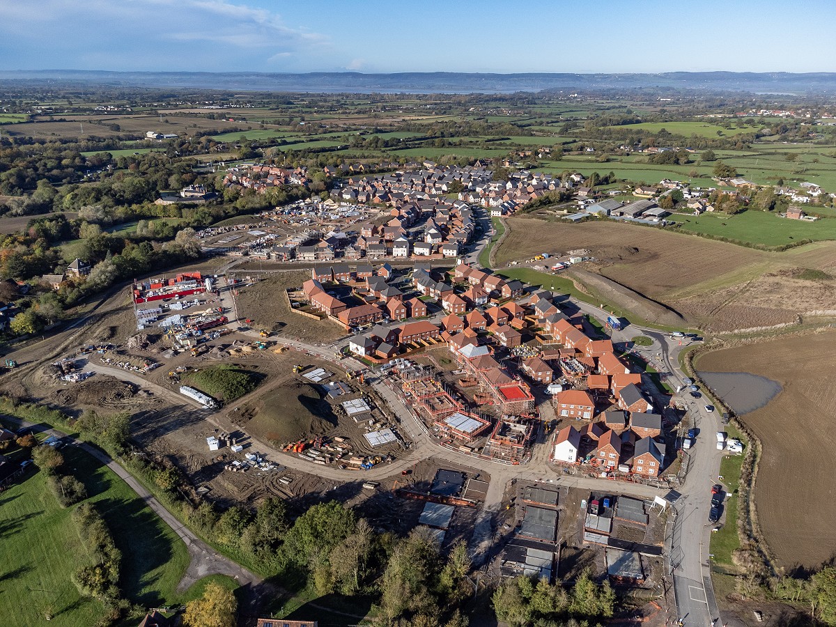 Robert Hitchins - The Complete Development Solution